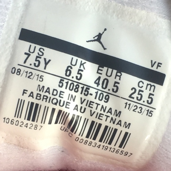 Air Jordan 12 Valentine's Day Vivid Pink - Picture 15 of 15